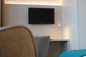Fletcher Hotel-Restaurant Noordsee-Ameland - Hotel Facilities and Services