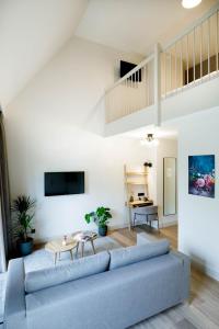 Flora Batava Hotel - Dining Experiences