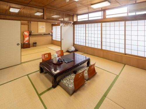 Fujiya Ryokan - Accommodation Details