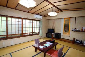 Hinode Ryokan - Facilities and Amenities