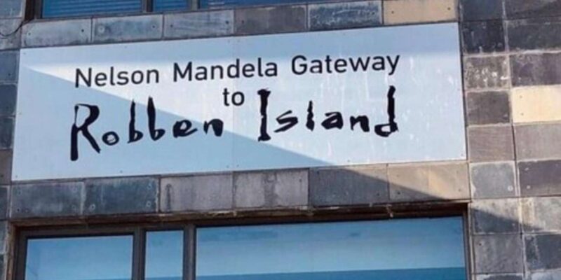 Historical Long Walk to Freedom Tour With Tickets& Transfer - Tour Highlights