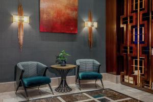 Hotel Adagio, Autograph Collection - Nearby Attractions