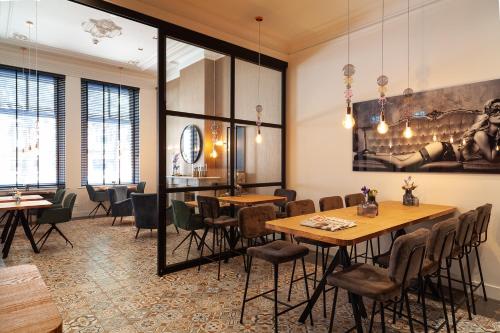 Hotel Julien - Guest Reviews and Ratings