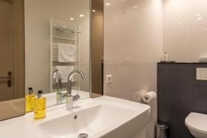 Hotel La Rosa Amsterdam Beach - Guest Experience and Reviews