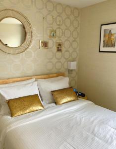 Hotel Mimosa - Facilities and Amenities