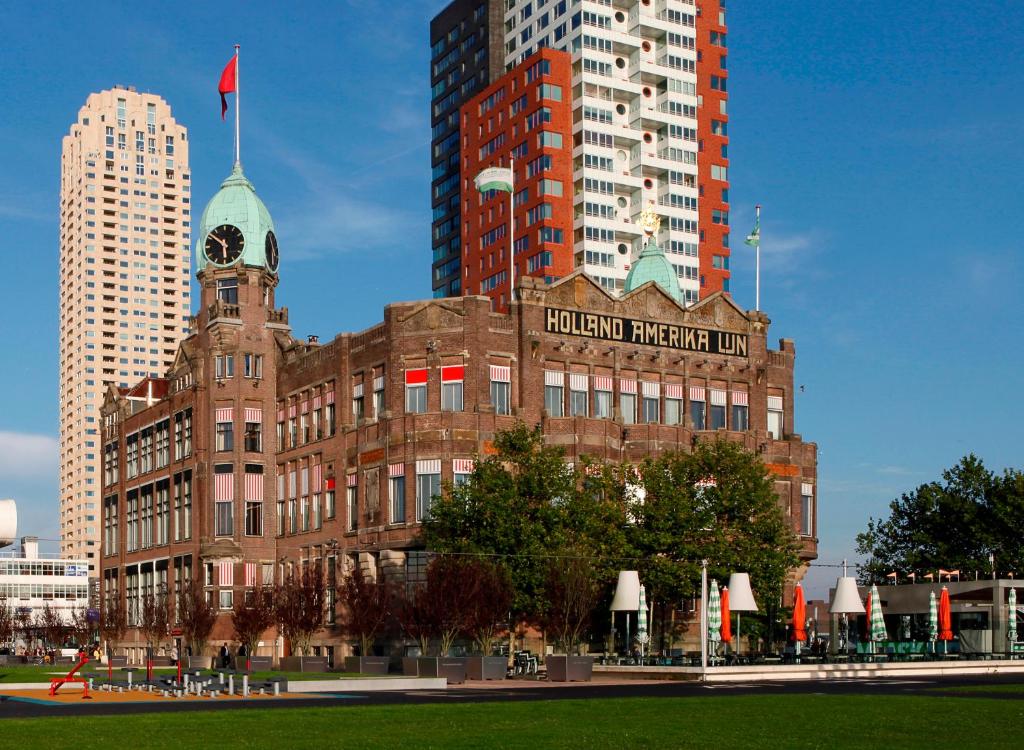 Hotel New York Review