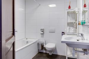 Hotel Royal Bridges - Guest Experience and Reviews