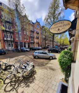 Hotel Washington - Amenities and Services