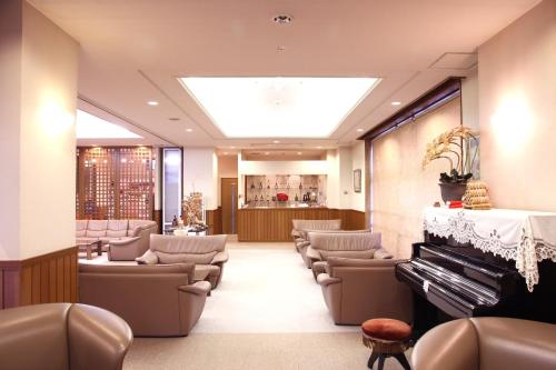 Hotel Yuzawa Yuzawa Denkiya - Onsen and Facilities