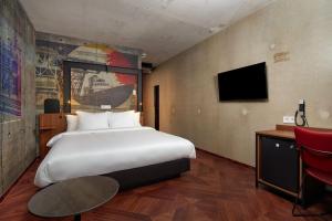 Inntel Hotels Amsterdam Landmark - Popular Activities and Attractions
