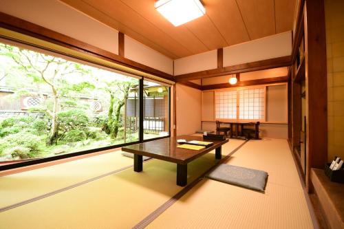 Koyasan Shukubo Jokiin - Koyasan Hotel and Inn - Accommodation Options and Room Amenities