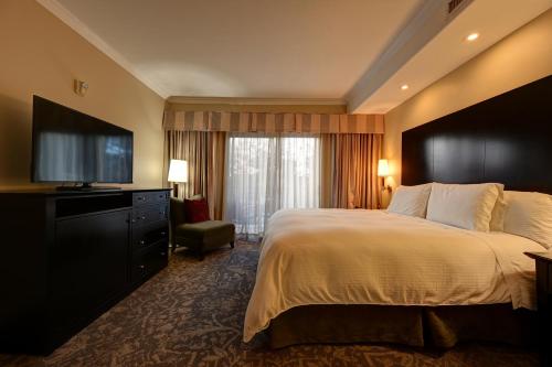 La Bellasera Hotel & Suites - Amenities and Facilities