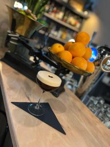 Le Bistro - Dining Options