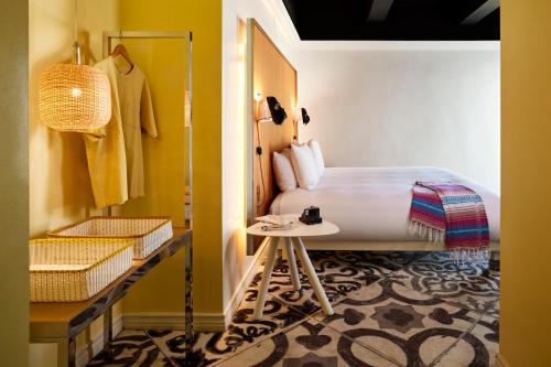 Mama Shelter LA Hollywood - Guest Experience and Reviews
