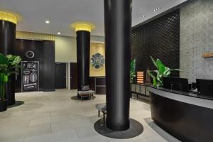 Marriott Vacation Club®, New York City  - Dining and Drinking