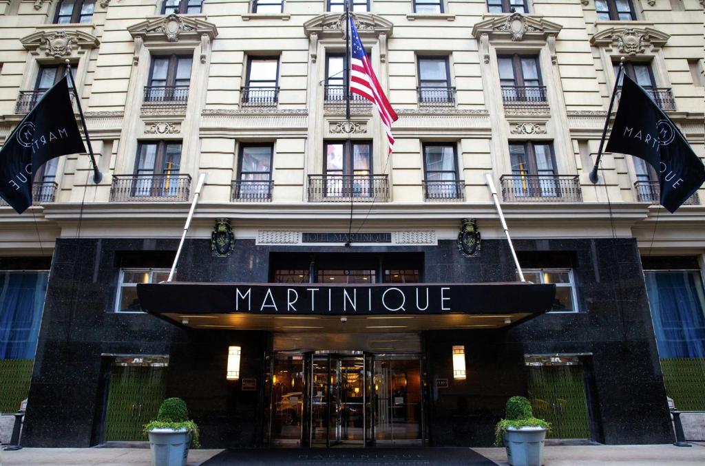 Martinique New York on Broadway, Curio Collection by Hilton Review
