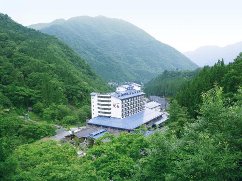 Okuhida Garden Hotel Yakedake - Dining at Alpen Rose