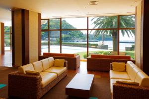 Ooedo Onsen Monogatari Toi Marine Hotel - Culinary Delights and Dining Options
