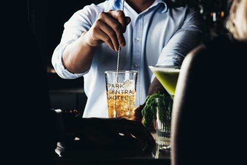 Park Central - Dining and Culinary Options