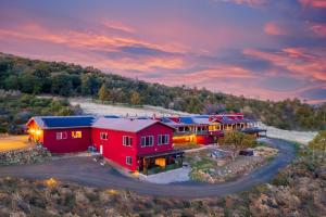Quiet Mind Mountain Lodge, Retreat & Spa - Accommodation Options
