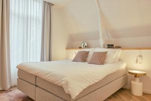 RITCH Hotel Alkmaar - Accommodation Options and Amenities