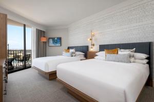 Sheraton San Diego Hotel & Marina - Facilities and Amenities