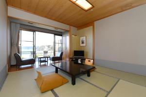 Shimoda Yamatokan - Nearby Attractions and Activities
