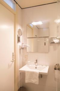 Strandhotel Vigilante - Hotel Amenities and Services