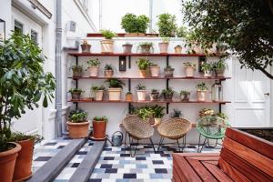 The Hoxton, Amsterdam - Amenities and Services