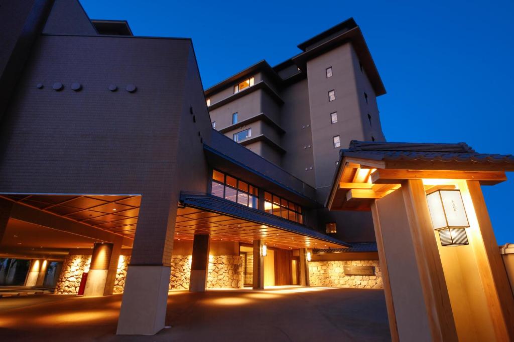 The Shiroyama Terrace Tsuyama Villa - Dining Experiences