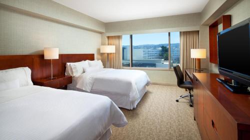 The Westin San Francisco Airport - Dining and Amenities