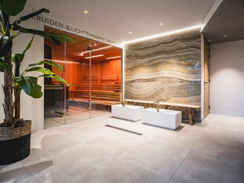 Van Der Valk Hotel Heerlen - Dining Experiences