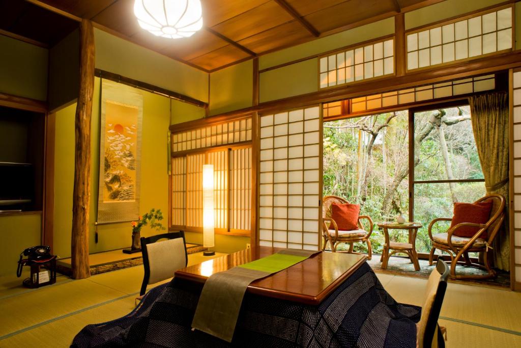 Yamagaso - Dining and Cuisine