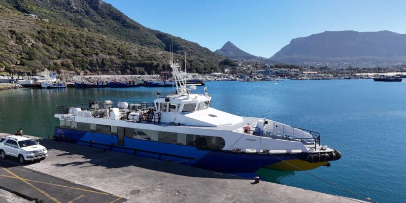 1½ Hour Sunset Boat Cruise V&A Waterfront Cape Town - Witness Table Mountain
