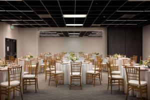 BEI San Francisco, Trademark Collection by Wyndham - Amenities and Facilities