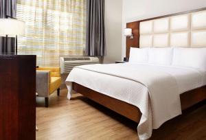 Cambria Hotel New York - Chelsea - Guest Reviews and Ratings