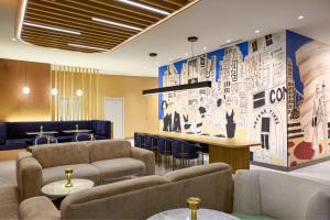 Delta Hotels by Marriott New York Times Square - Positive Guest Reviews