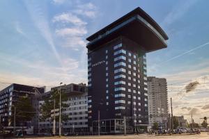 DoubleTree by Hilton Rotterdam Centre - Facilities and Amenities