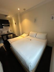 East Village Hotel - Guest Reviews and Ratings