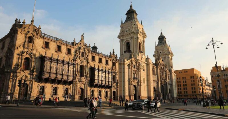 From Lima: 9d/8n Tour With Ica-Paracas-Cusco + Hotel ★★★. - Group Size and Guide