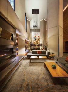 Grand Hyatt San Francisco Union Square - Nearby Attractions and Transportation Links