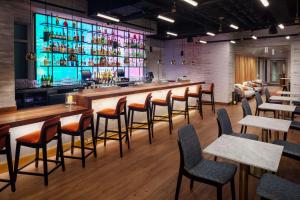 Hampton Inn by Hilton New York Times Square - Superb Amenities