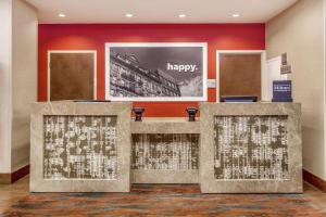 Hampton Inn Manhattan Grand Central - Policies and Important Information
