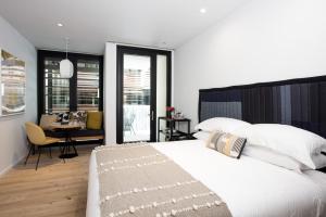 Harmon Guest House - Dining and Drinking Options