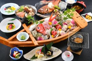 Hokkawa Onsen Hotel - Recreational Activities and Attractions