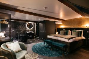 Hotel Britannique - Nearby Attractions