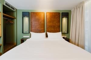 Hotel De Hallen - Business Services