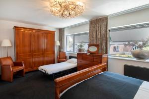 Hotel La Rosa Amsterdam Beach - Exploring Zandvoorts Charm