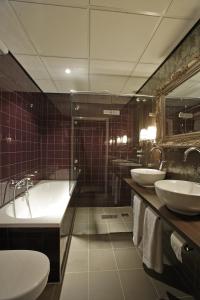 Hotel Mijdrecht Marickenland - Child Policies