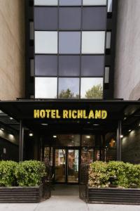 Hotel Richland LES - Hotel Facilities and Services